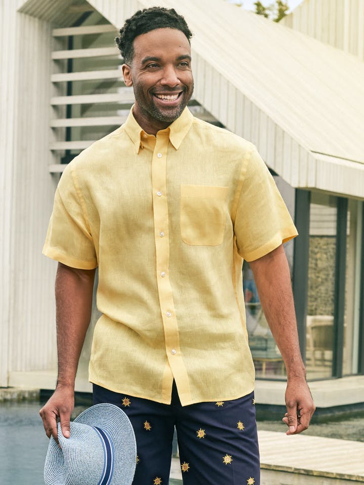 Men's Lemon Yellow 100% Linen Short Sleeve Shirt On Model