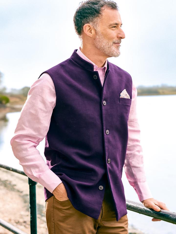 Moleskin Gilet Purple Model